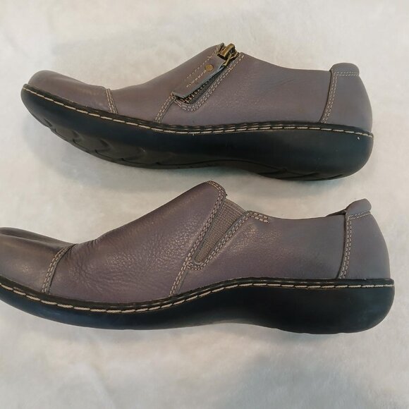 CLARKS COLLECTION GRAY LOAFERS - Picture 2 of 5